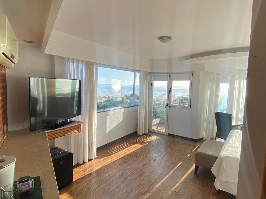 Costanera Mar Hotel&suites Hotel