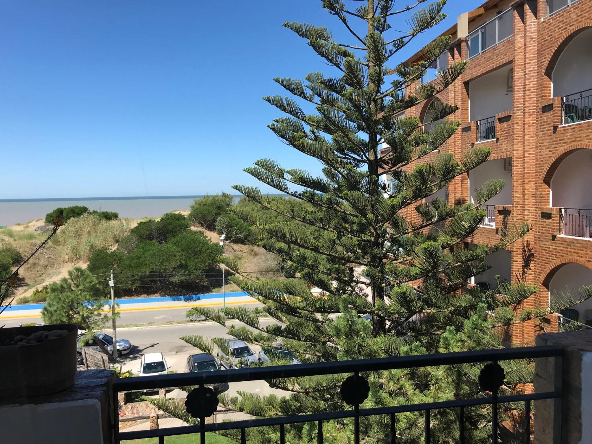 Costanera Mar Hotel&suites Hotel